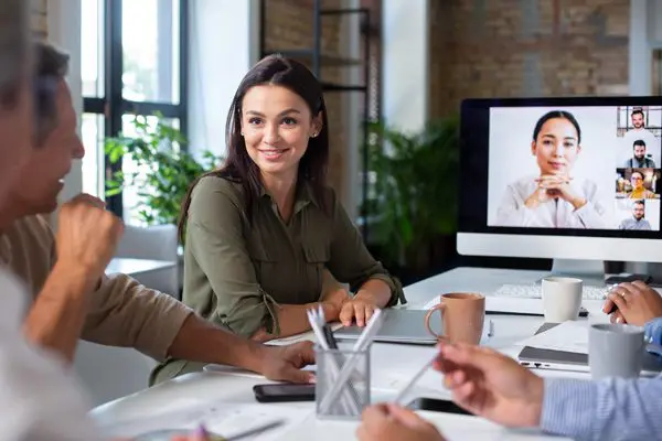 Développement agile et sous-traitance web : Comment intégrer les sous-traitants dans vos sprints